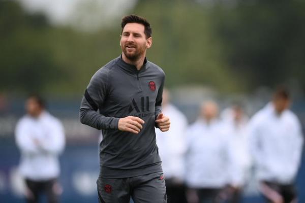 Image เปแอสเซพักงาน Lionel Messi เหตุเดินทางไปซาอุโดยไม่ได้รับอนุญาต
